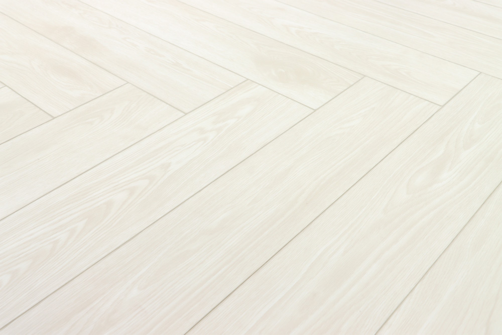 Кварцвиниловый SPC ламинат Cronafloor Herringbone Дуб Нант H003 венгерская елка 640×128×4,5